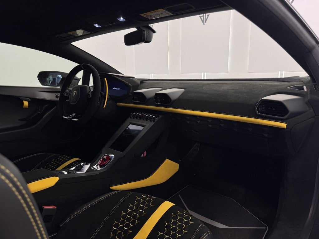 Lamborghini Huracán STO RWD