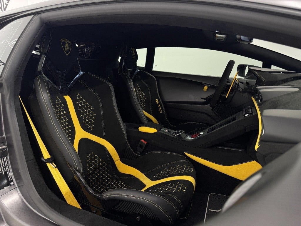 Lamborghini Huracán STO RWD