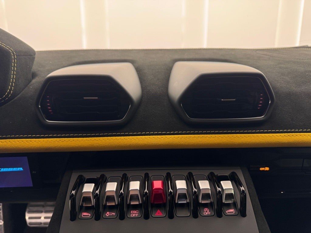 Lamborghini Huracán STO RWD