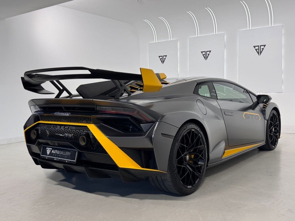 Lamborghini Huracán STO RWD