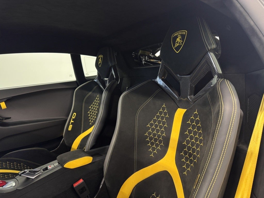 Lamborghini Huracán STO RWD