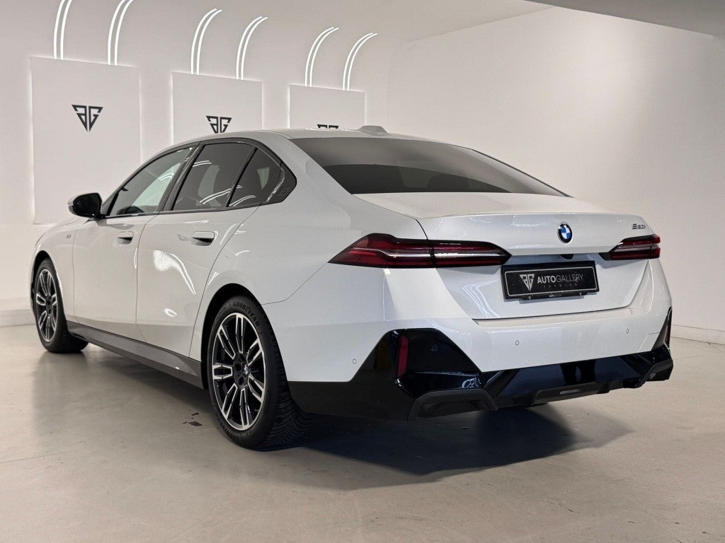 Bmw Serie 5 520iA M Sport