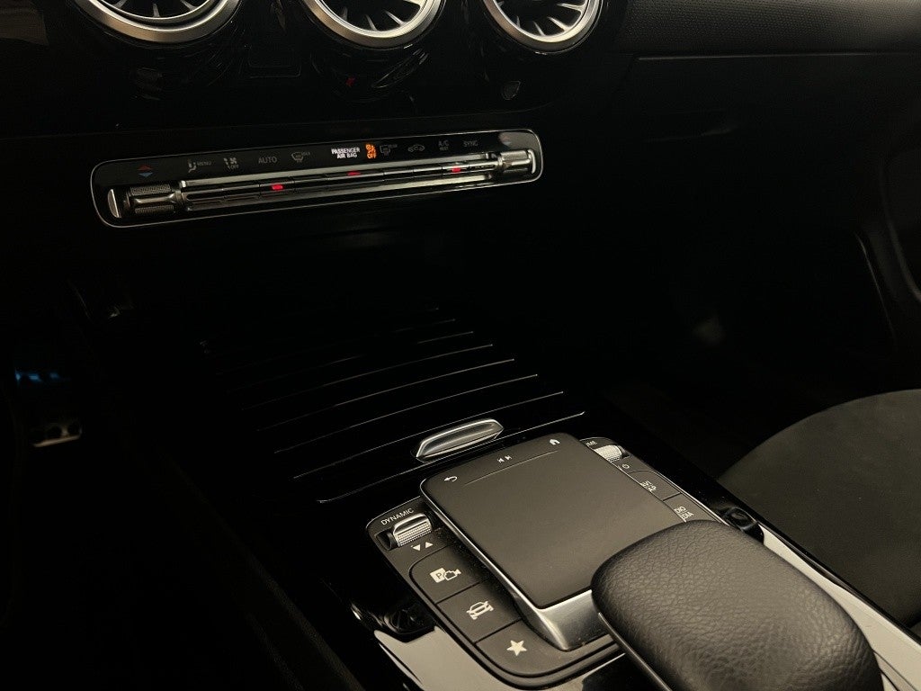 Mercedes-Benz Clase CLA 200d