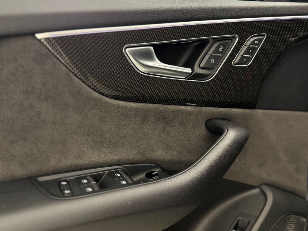 Audi Q8 SQ8 4.0 TDI quattro tiptronic