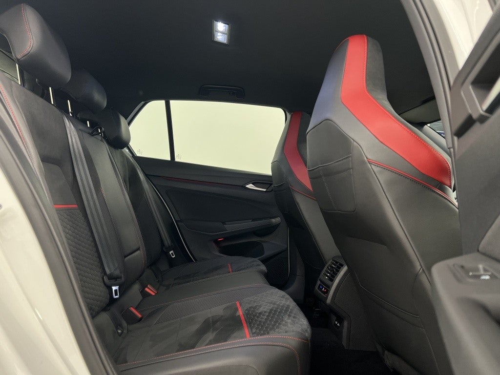 Volkswagen Golf 2.0 TSI GTI Clubsport DSG 221kW