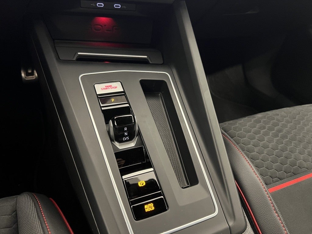 Volkswagen Golf 2.0 TSI GTI Clubsport DSG 221kW