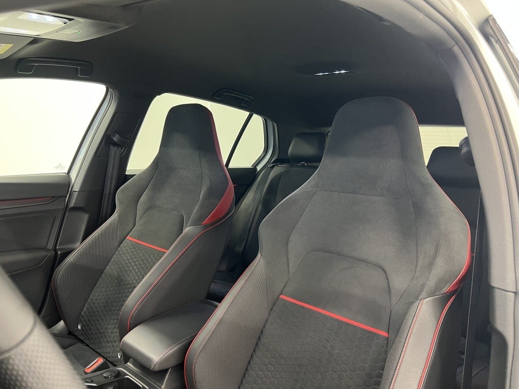 Volkswagen Golf 2.0 TSI GTI Clubsport DSG 221kW