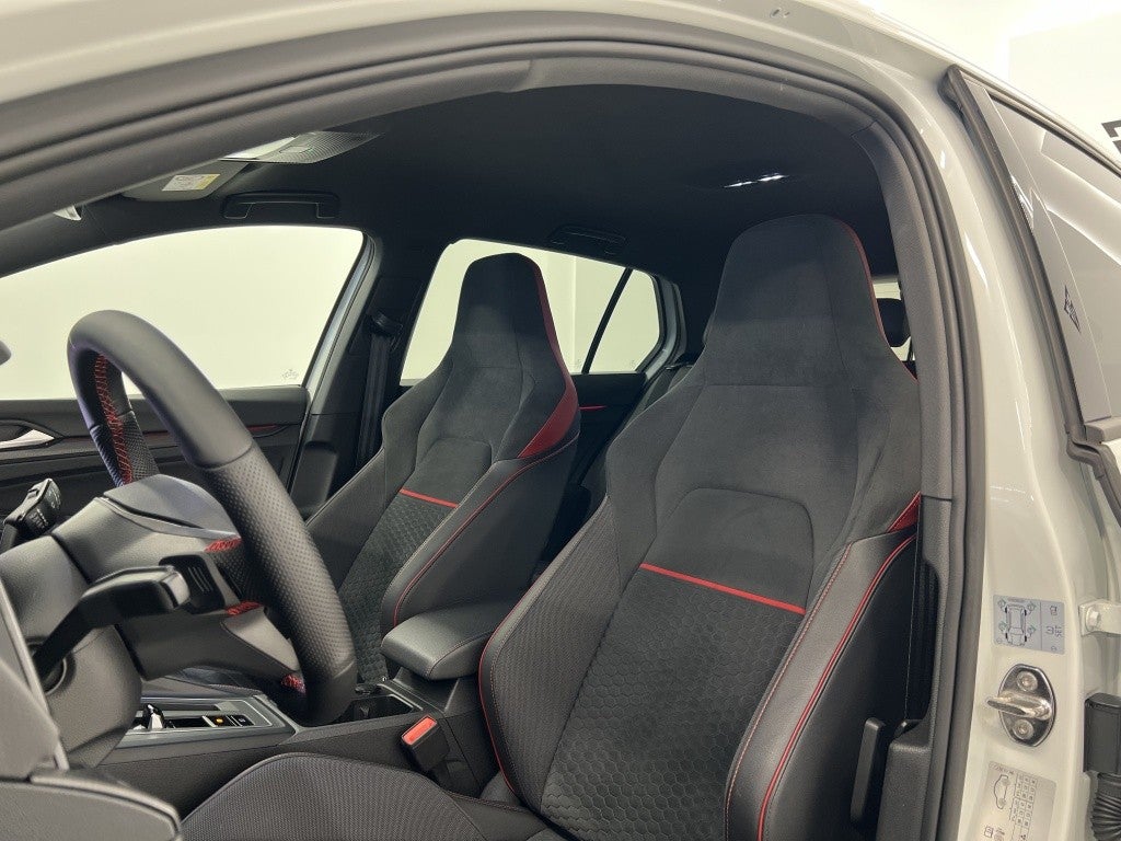 Volkswagen Golf 2.0 TSI GTI Clubsport DSG 221kW