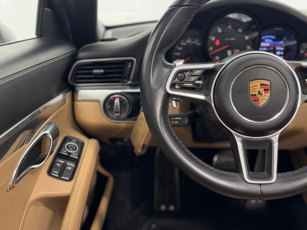 Porsche 911 Carrera Cabriolet PDK