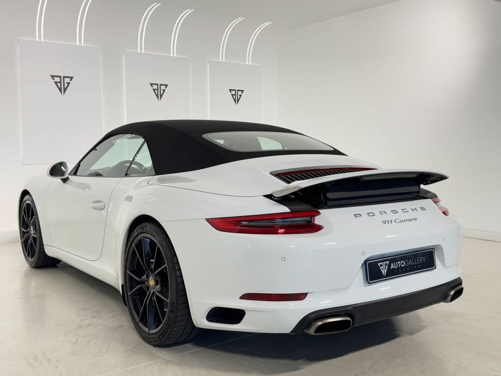 Porsche 911 Carrera Cabriolet PDK