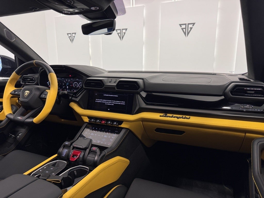 Lamborghini Urus SE