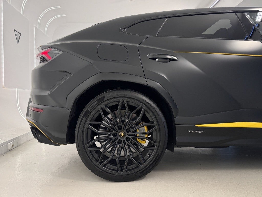 Lamborghini Urus SE