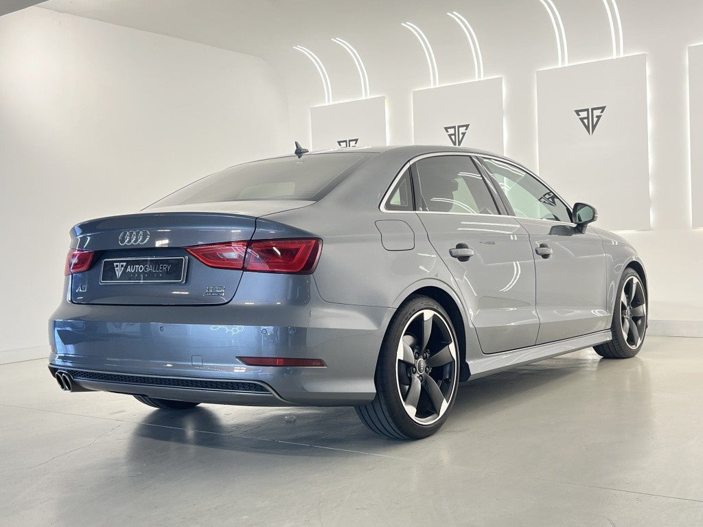Audi A3 Sedán 1.8 TFSI S line edition Q. S-T