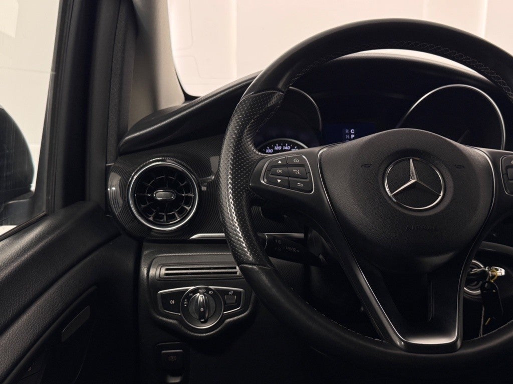 Mercedes-Benz Clase V 220d Largo