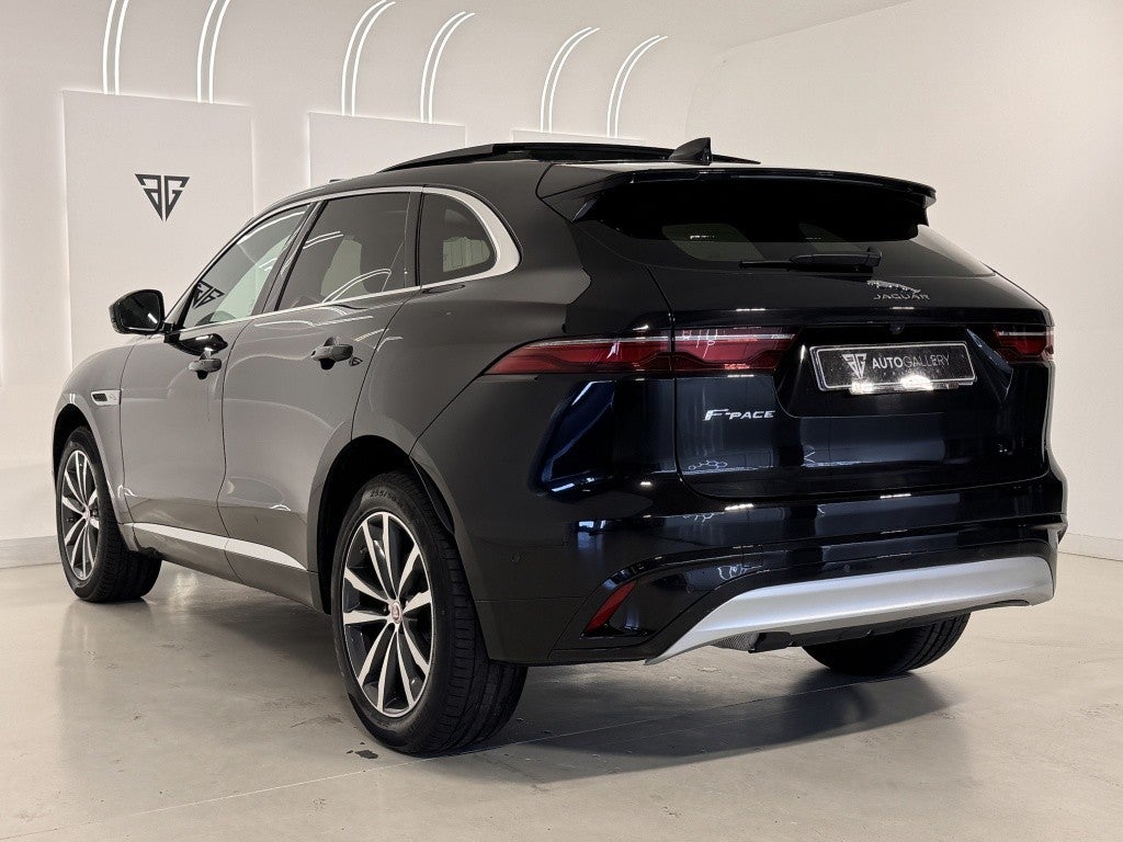 Jaguar F-Pace 2.0D l4 MHEV SE Aut. AWD 204