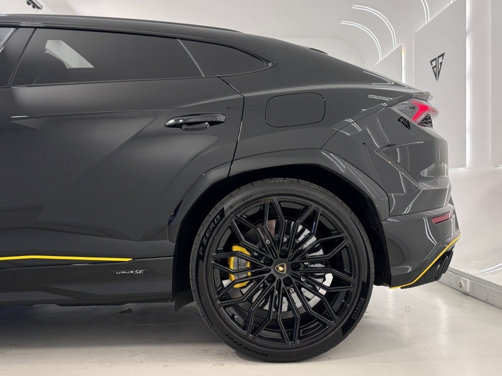 Lamborghini Urus SE