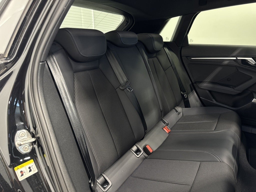 Audi A3 S3 Sportback quattro S tronic