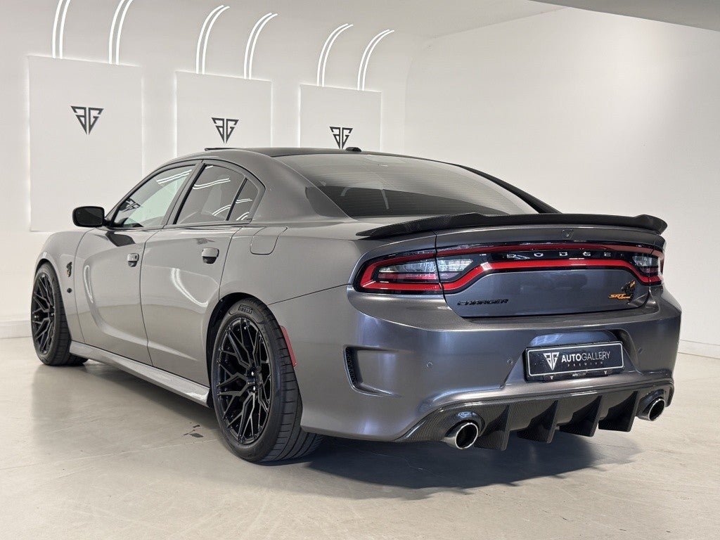 Dodge Charger SRT 392 HEMI V8