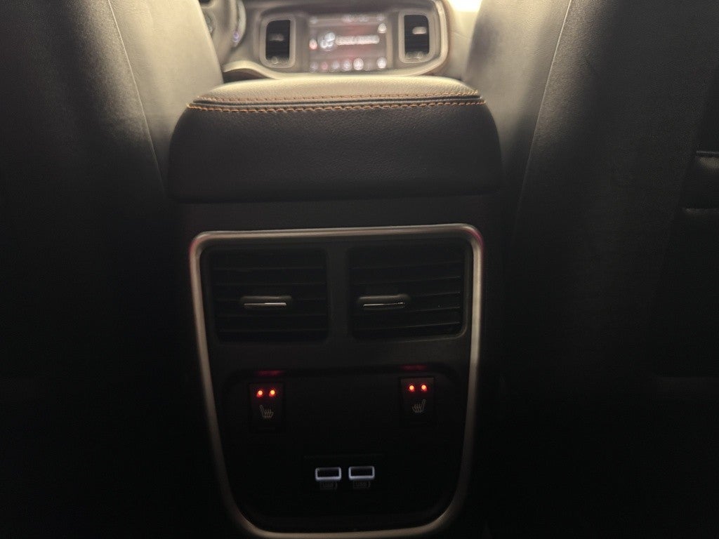 Dodge Charger SRT 392 HEMI V8