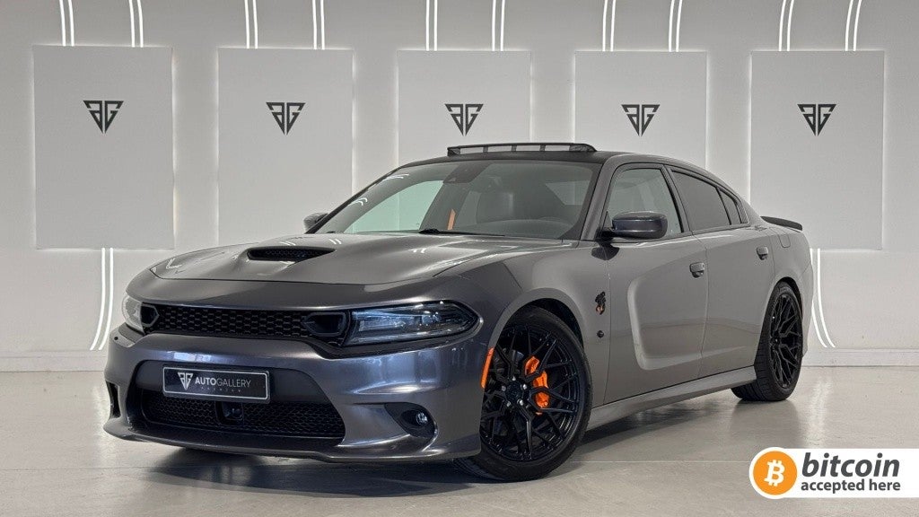 Dodge Charger SRT 392 HEMI V8