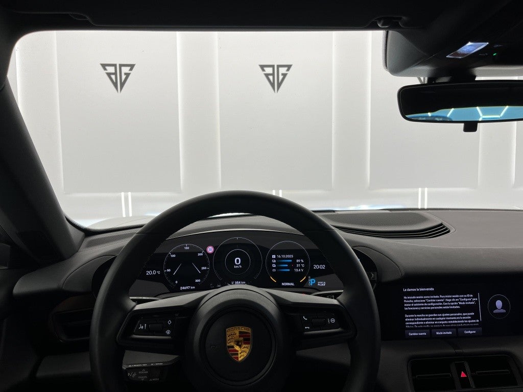 Porsche Taycan