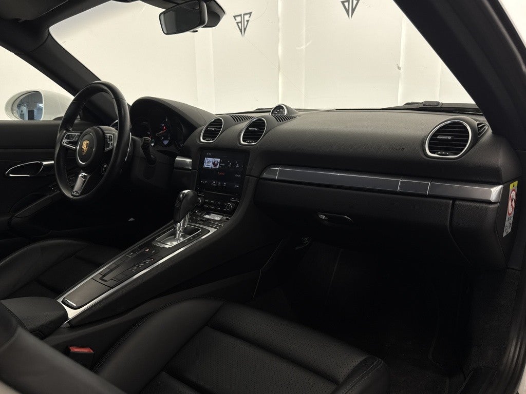 Porsche Cayman PDK