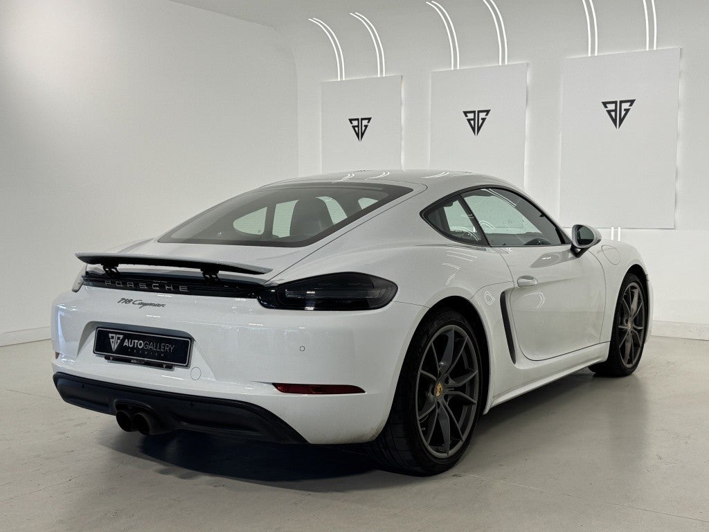 Porsche Cayman PDK