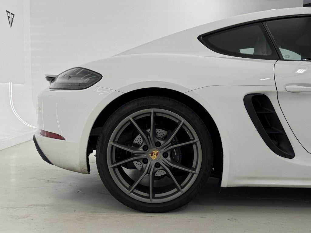 Porsche Cayman PDK