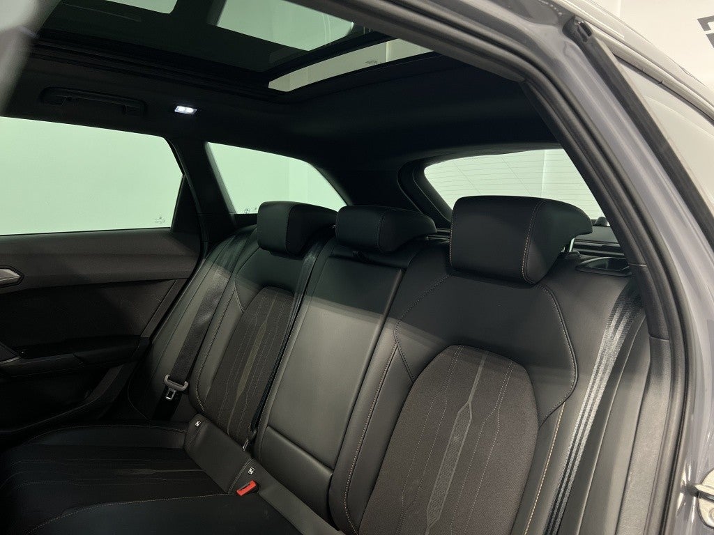 Cupra León Sportstourer 1.4 TSI VZ E HYBRID DSG 245