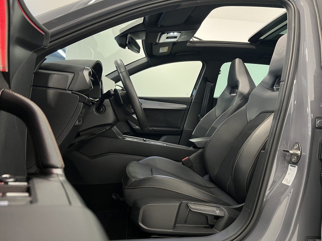 Cupra León Sportstourer 1.4 TSI VZ E HYBRID DSG 245