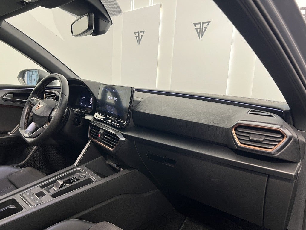 Cupra León Sportstourer 1.4 TSI VZ E HYBRID DSG 245