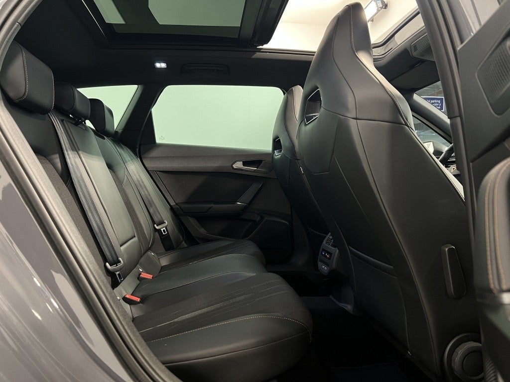 Cupra León Sportstourer 1.4 TSI VZ E HYBRID DSG 245