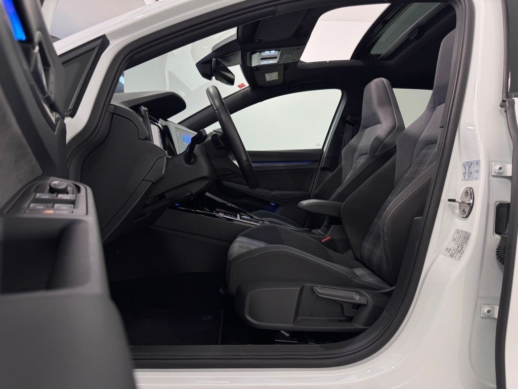 Volkswagen Golf GTD 2.0 TDI DSG 7