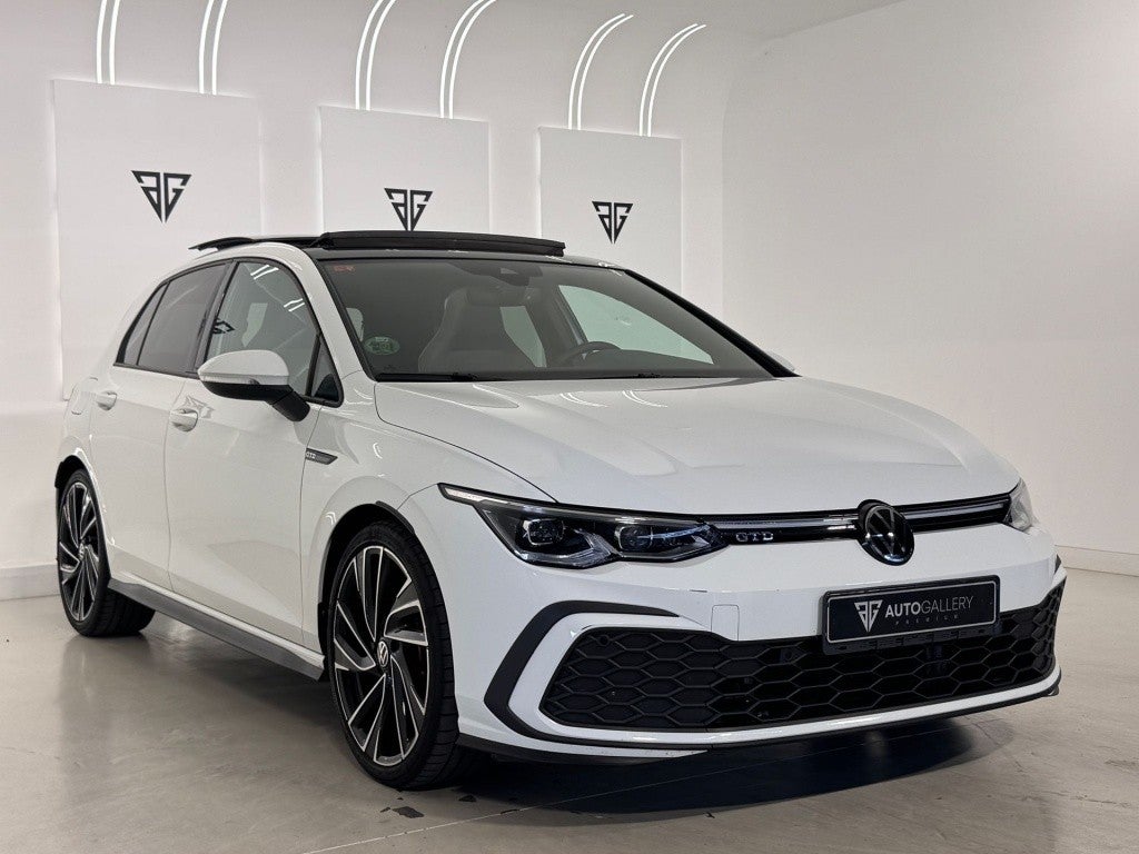 Volkswagen Golf GTD 2.0 TDI DSG 7