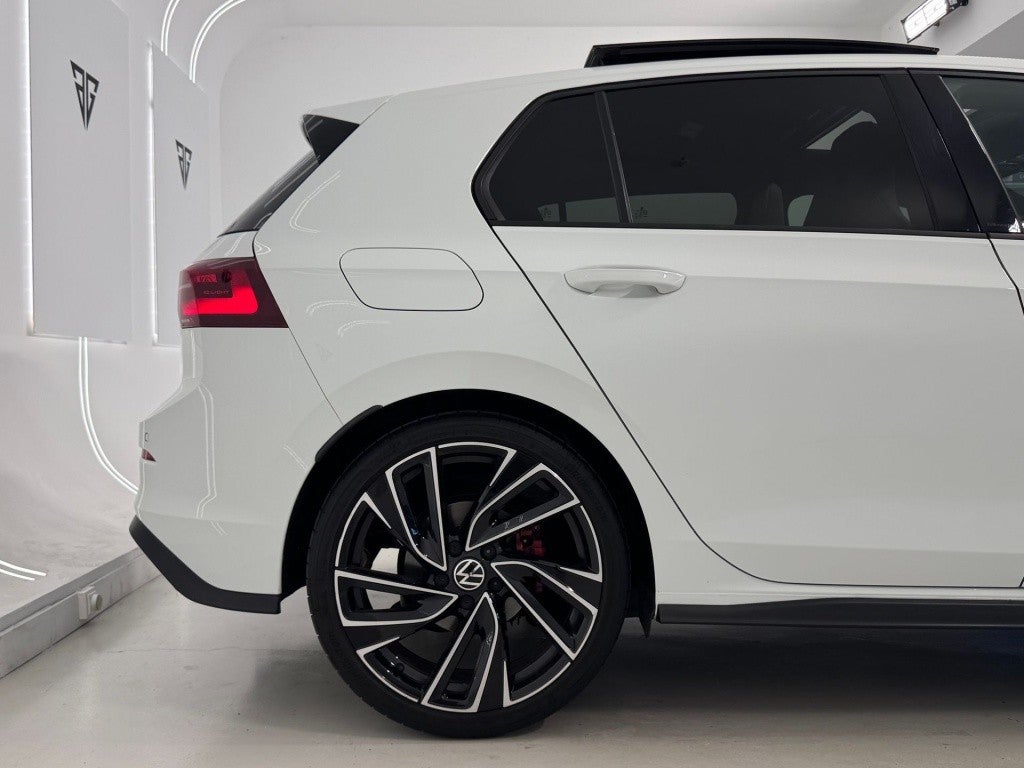 Volkswagen Golf GTD 2.0 TDI DSG 7