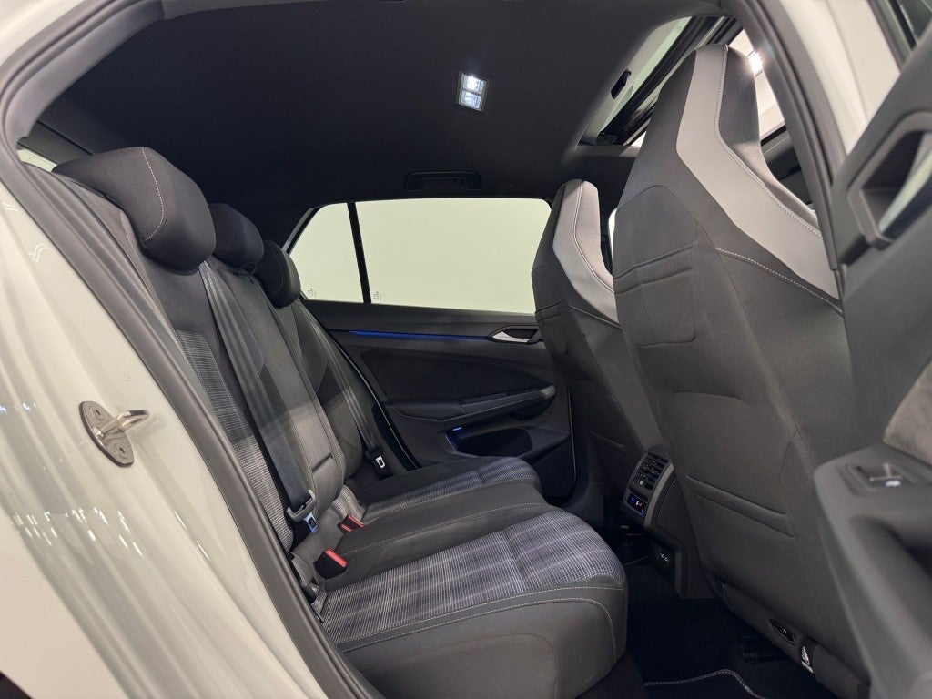 Volkswagen Golf GTD 2.0 TDI DSG 7