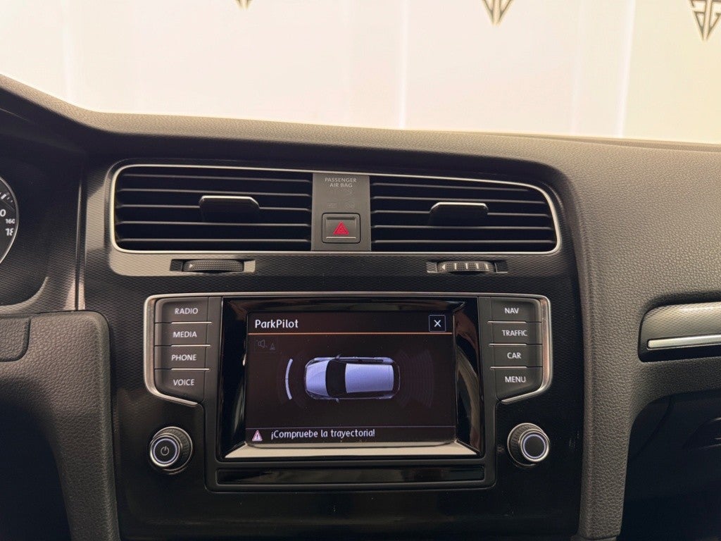 Volkswagen Golf 2.0 TSI GTI Performance 230