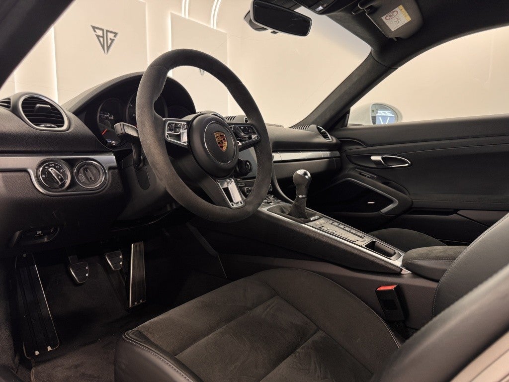 Porsche Cayman GTS 4.0