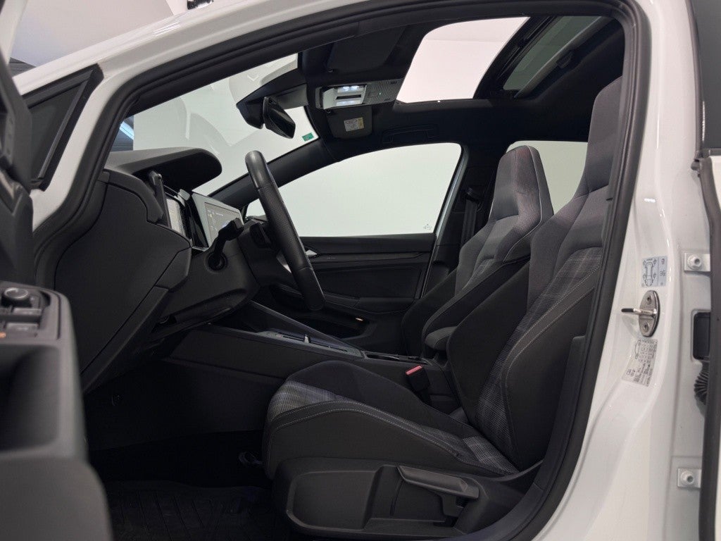 Volkswagen Golf GTD 2.0 TDI DSG 7
