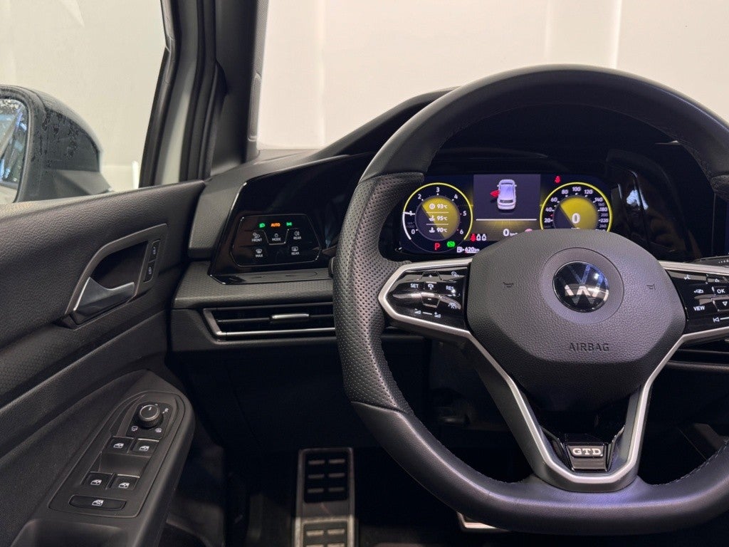 Volkswagen Golf GTD 2.0 TDI DSG 7