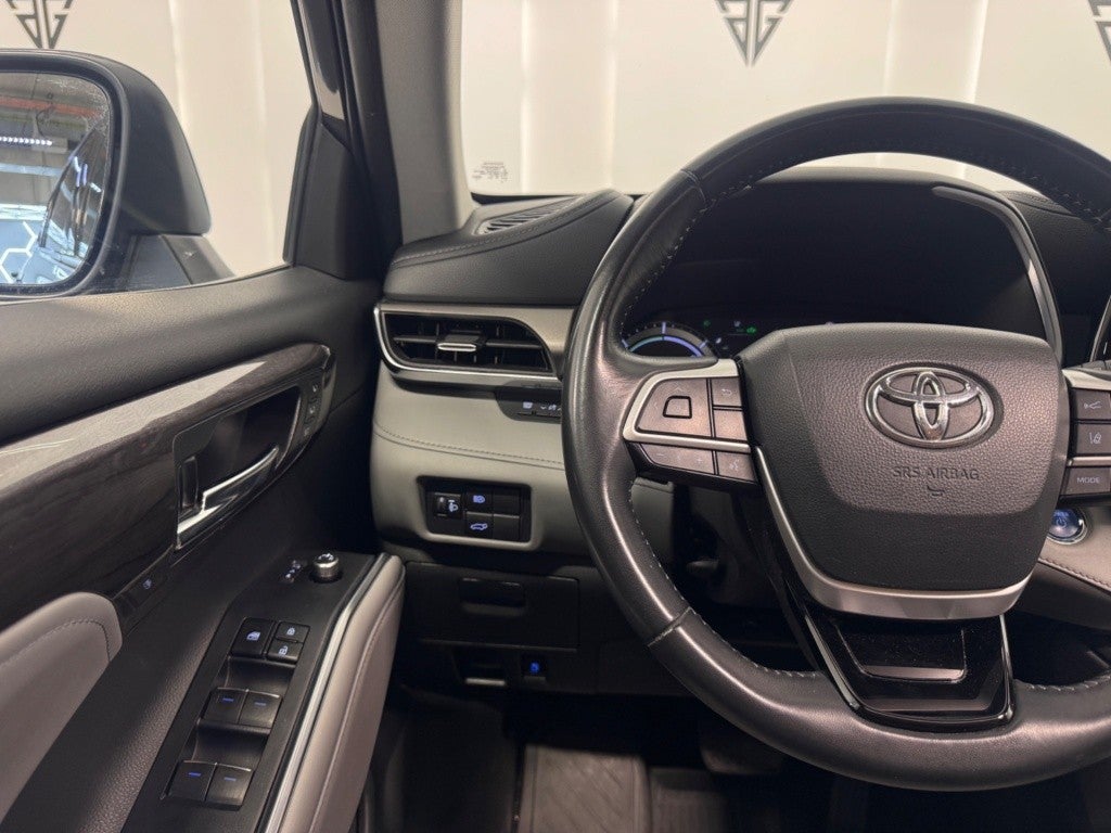 Toyota Highlander 2.5 hybrid Advance T. Panorámico Pintura metaliza