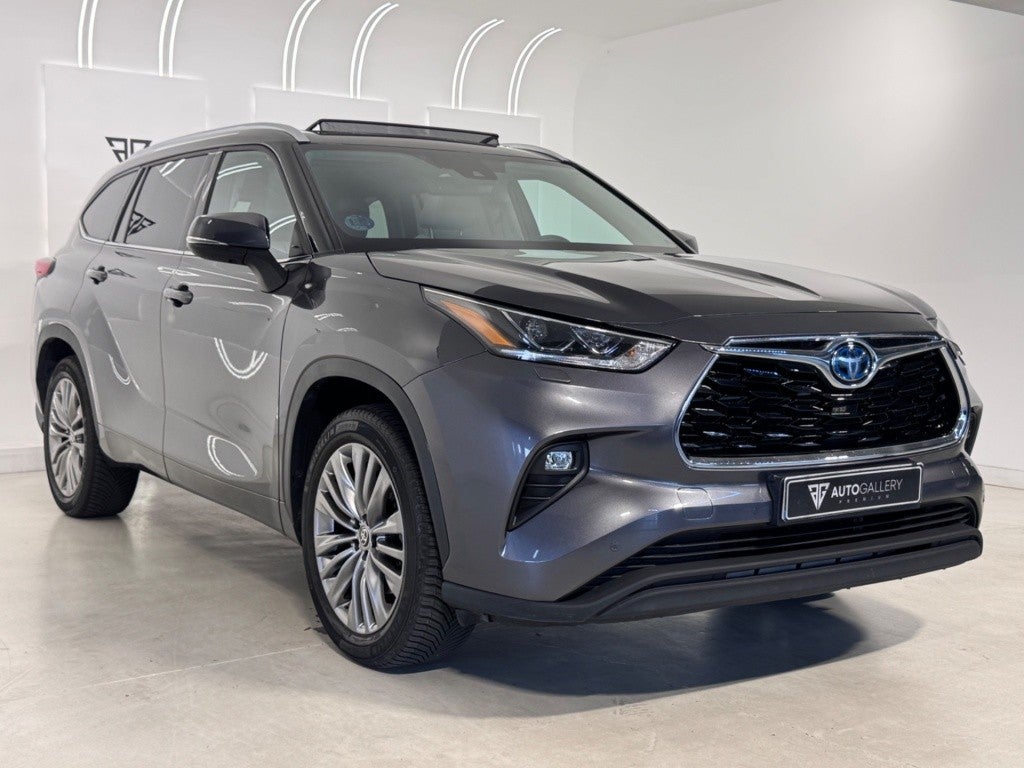 Toyota Highlander 2.5 hybrid Advance T. Panorámico Pintura metaliza