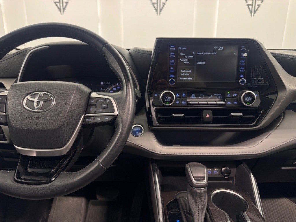 Toyota Highlander 2.5 hybrid Advance T. Panorámico Pintura metaliza