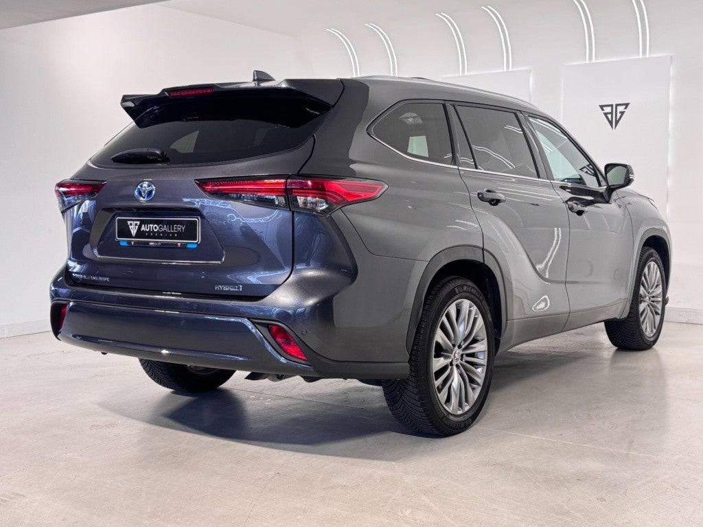Toyota Highlander 2.5 hybrid Advance T. Panorámico Pintura metaliza