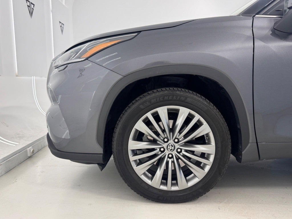 Toyota Highlander 2.5 hybrid Advance T. Panorámico Pintura metaliza
