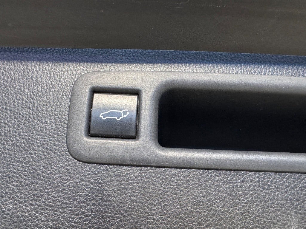 Toyota Highlander 2.5 hybrid Advance T. Panorámico Pintura metaliza