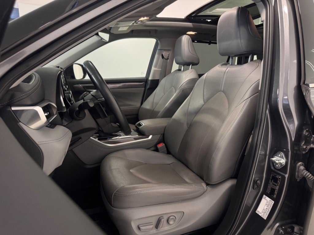 Toyota Highlander 2.5 hybrid Advance T. Panorámico Pintura metaliza
