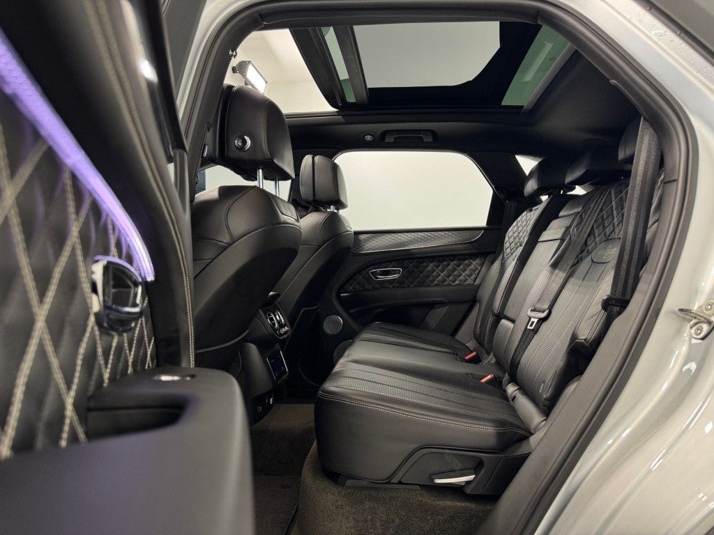 Bentley Bentayga Hybrid