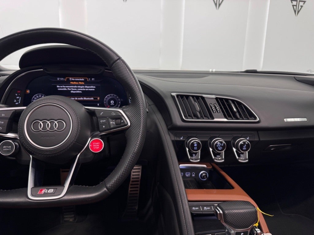 Audi R8 Spyder V10 FSI RWD S tronic 397kW