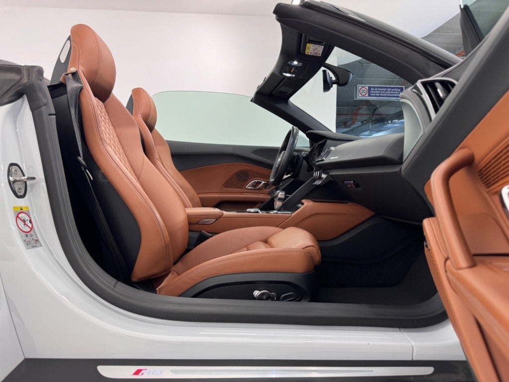 Audi R8 Spyder V10 FSI RWD S tronic 397kW